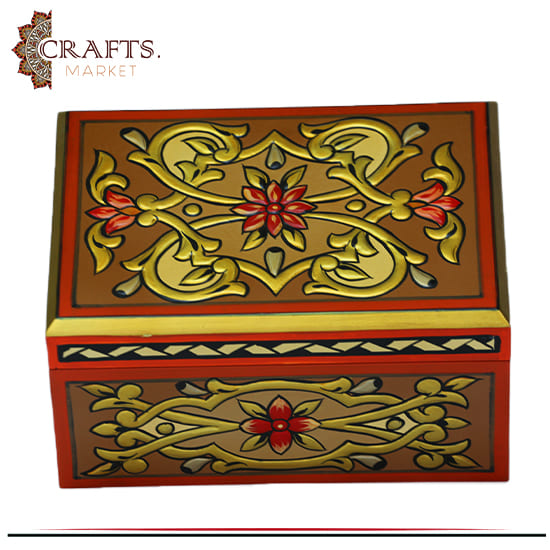 Hand-carved Wooden Mini Box with a Floral Motif Hand-carved Wooden Mini Box with a Floral Motif