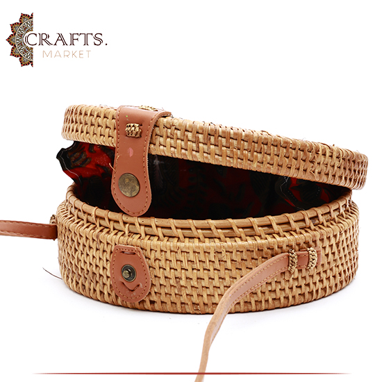 Handmade Beige Straw Women's Handbag Decorated with Mandala Design Handmade Beige Straw Women's Handbag Decorated with Mandala Design