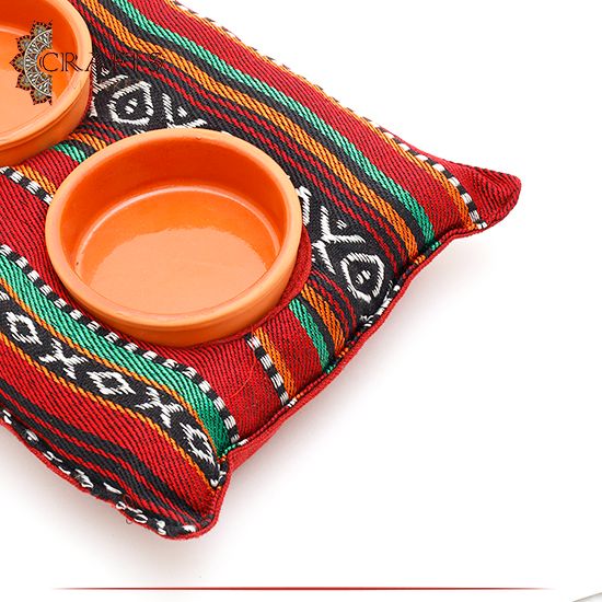 Handmade Multi-Color Serving Plates set with a Thermal Pad with a Heritage design, 3 pieces Handmade Multi-Color Serving Plates set with a Thermal Pad with a Heritage design, 3 pieces