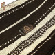 Handmade Duo-Color Fabric Thermal Bag in Heritage Design Handmade Duo-Color Fabric Thermal Bag in Heritage Design