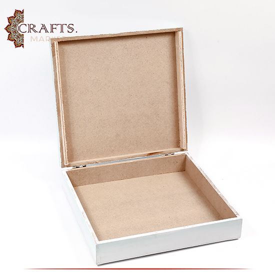 Handmade White Wooden Box in Arctica design Handmade White Wooden Box in Arctica design