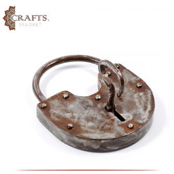 Handmade Iron Table Decor in a Lock & Key g