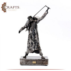 Handmade Metal Figure Table Décor in a Revolutionary Man design