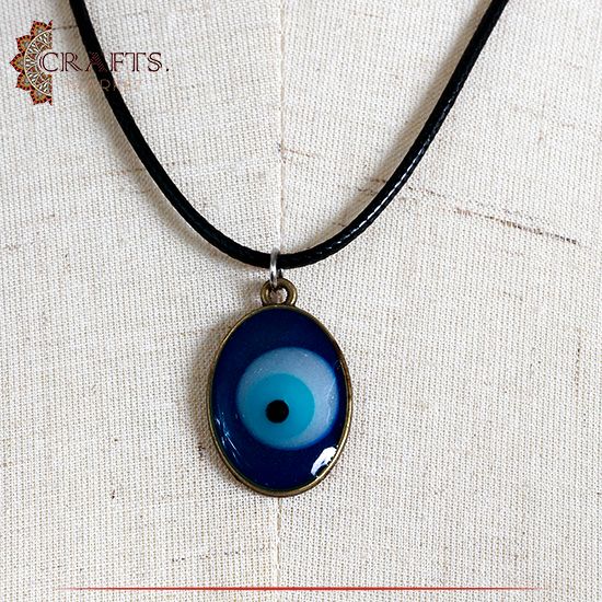 Handmade Women Necklace adorned with Blue Eye Pendant Handmade Women Necklace adorned with Blue Eye Pendant