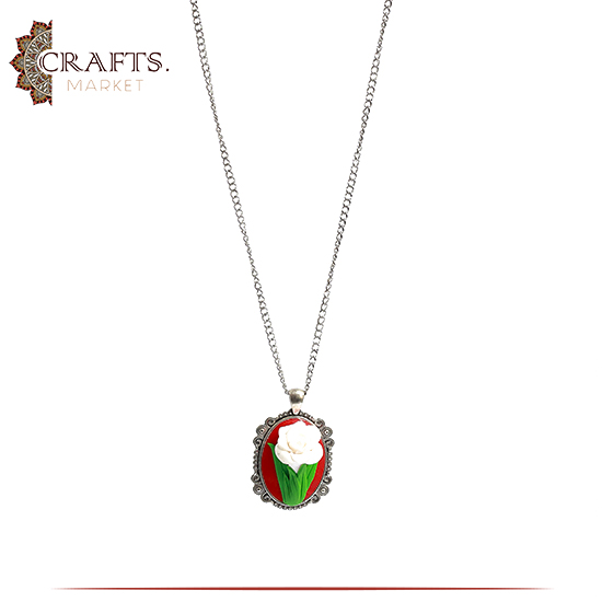 Handmade Women Necklace in a White Flower Design Handmade Women Necklace in a White Flower Design