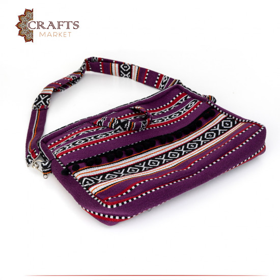 Purple laptop bag made of Sadu fabric