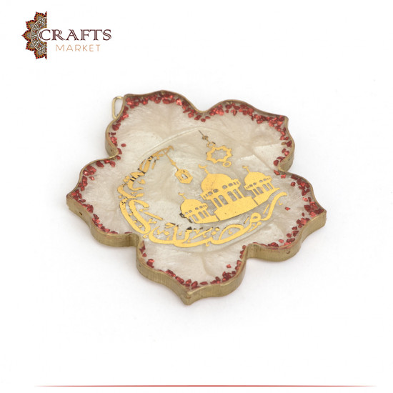 Rose coaster with the phrase Ramadan Kareem