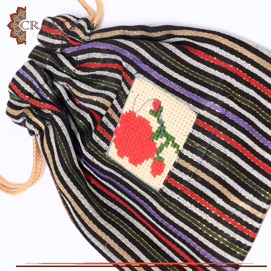 Hand-Embroidered Fabric Mini Pouch in a Red Flower Design Hand-Embroidered Fabric Mini Pouch in a Red Flower Design