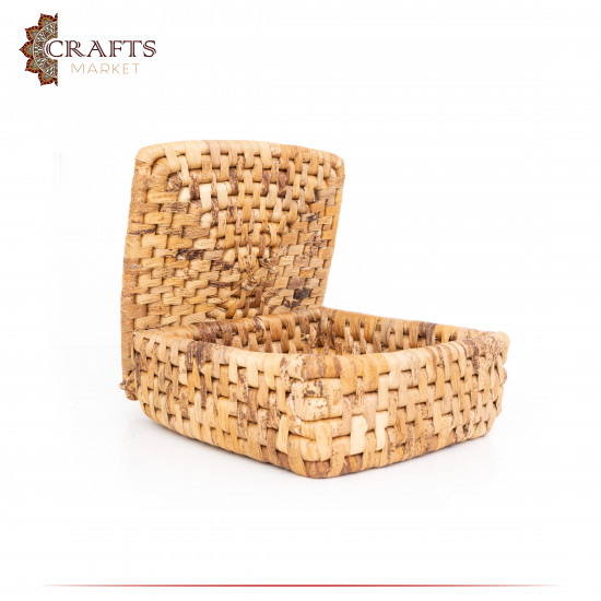 Handmade Beige Food Basket with a Lid Handmade Beige Food Basket with a Lid