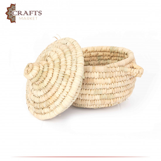  Handmade Beige Palm Fronds Hollow Basket with a Lid