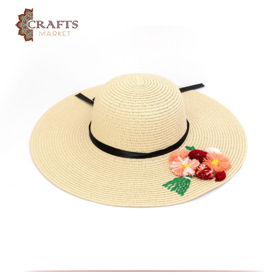 Handmade beige Beach Straw Sun Hat with a Roses design Handmade beige Beach Straw Sun Hat with a Roses design
