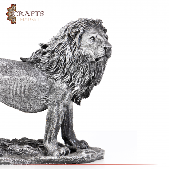 Hand Engraved Statue Silver Polyester Lion Design Hand Engraved Statue Silver Polyester Lion Design