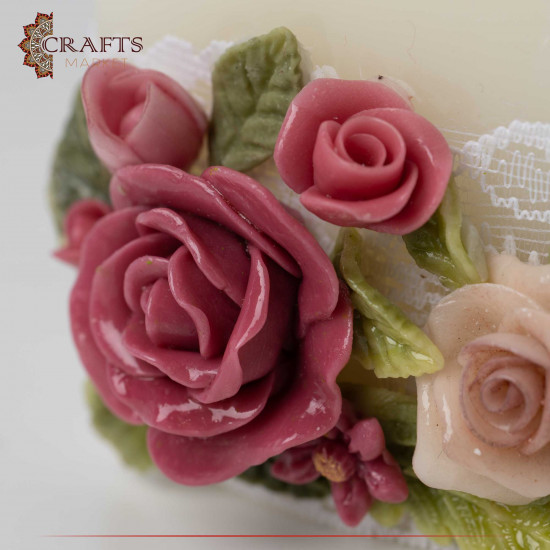 Luxury Triangular Candle with a Ceramic Roses Design