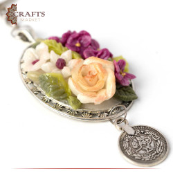 Hand-decorated Metal Keychain with a Ceramic Roses Design