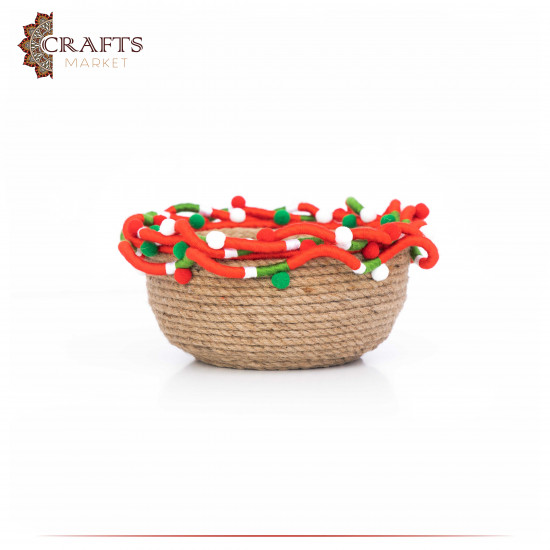 Handcrafted Multi-Color Round Burlap Plate with a Modern Design Handcrafted Multi-Color Round Burlap Plate with a Modern Design