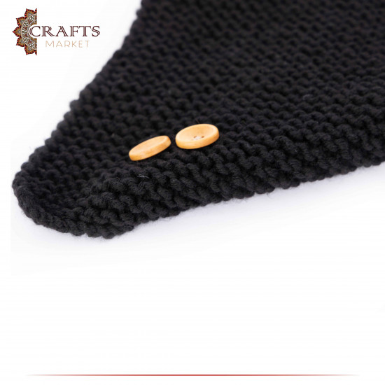 Hand-knitted Black Wool Closed Winter Scarf with Delicate Design Hand-knitted Black Wool Closed Winter Scarf with Delicate Design