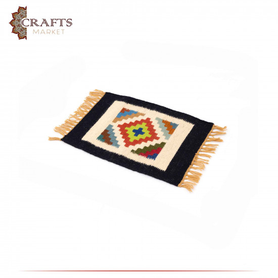 بساط صغير من الصوف الطبيعي متعدد الألوان مصنوع يدويًا بساط صغير من الصوف الطبيعي متعدد الألوان مصنوع يدويًا